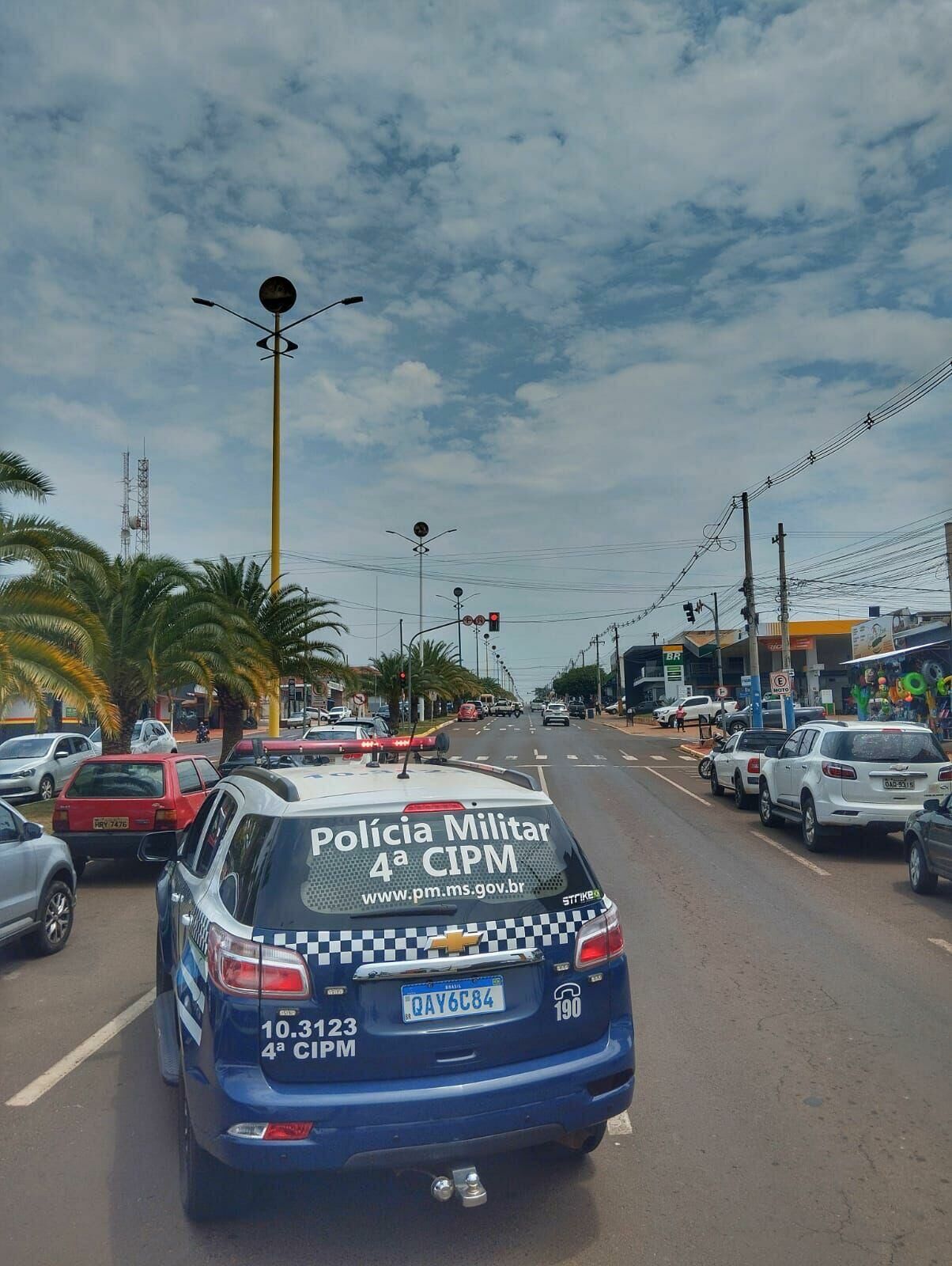 Imagem de compartilhamento para o artigo Adolescente é atropelada por veículo e motorista foge sem prestar socorro em Costa Rica da MS Todo dia